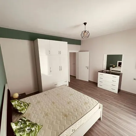 Апартаменты Green Apartment Pogradec *
